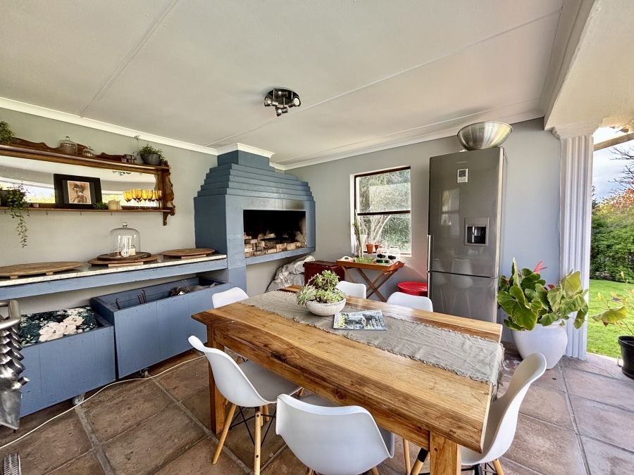 5 Bedroom Property for Sale in Vierlanden Western Cape